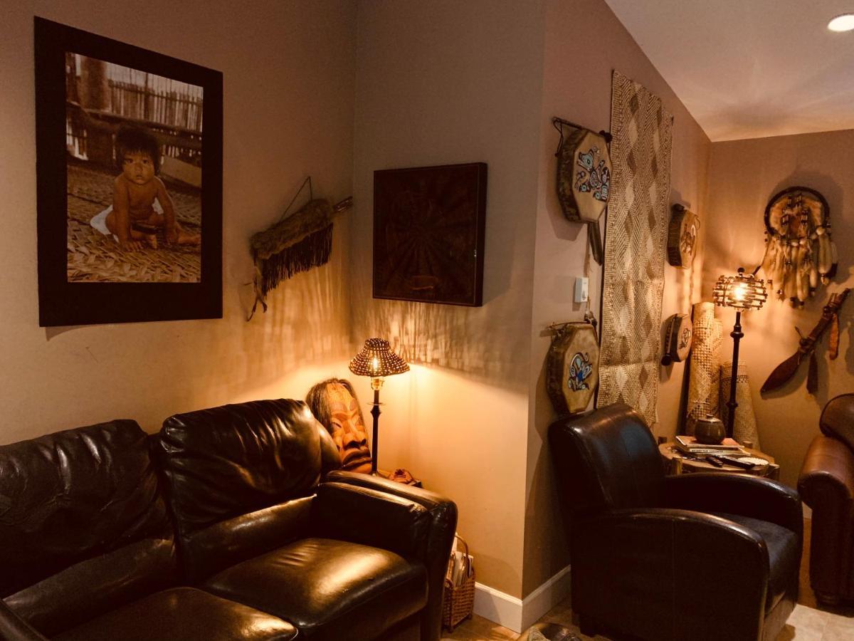 The Fraser River'S Edge B&B Lodge チリワック エクステリア 写真