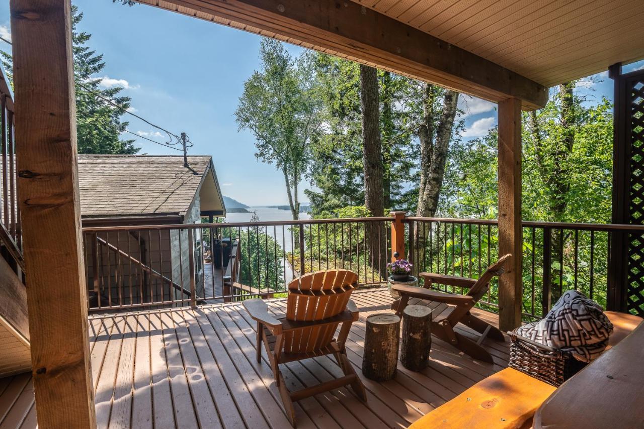 The Fraser River'S Edge B&B Lodge チリワック エクステリア 写真
