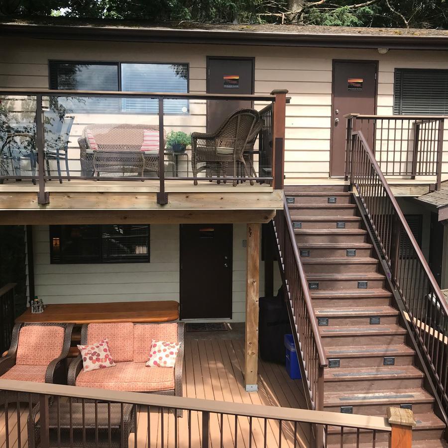 The Fraser River'S Edge B&B Lodge チリワック エクステリア 写真